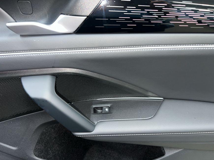 Volkswagen Tayron 1.5 eTSI DSG Elegance 110 kW, 5-türig 7 S