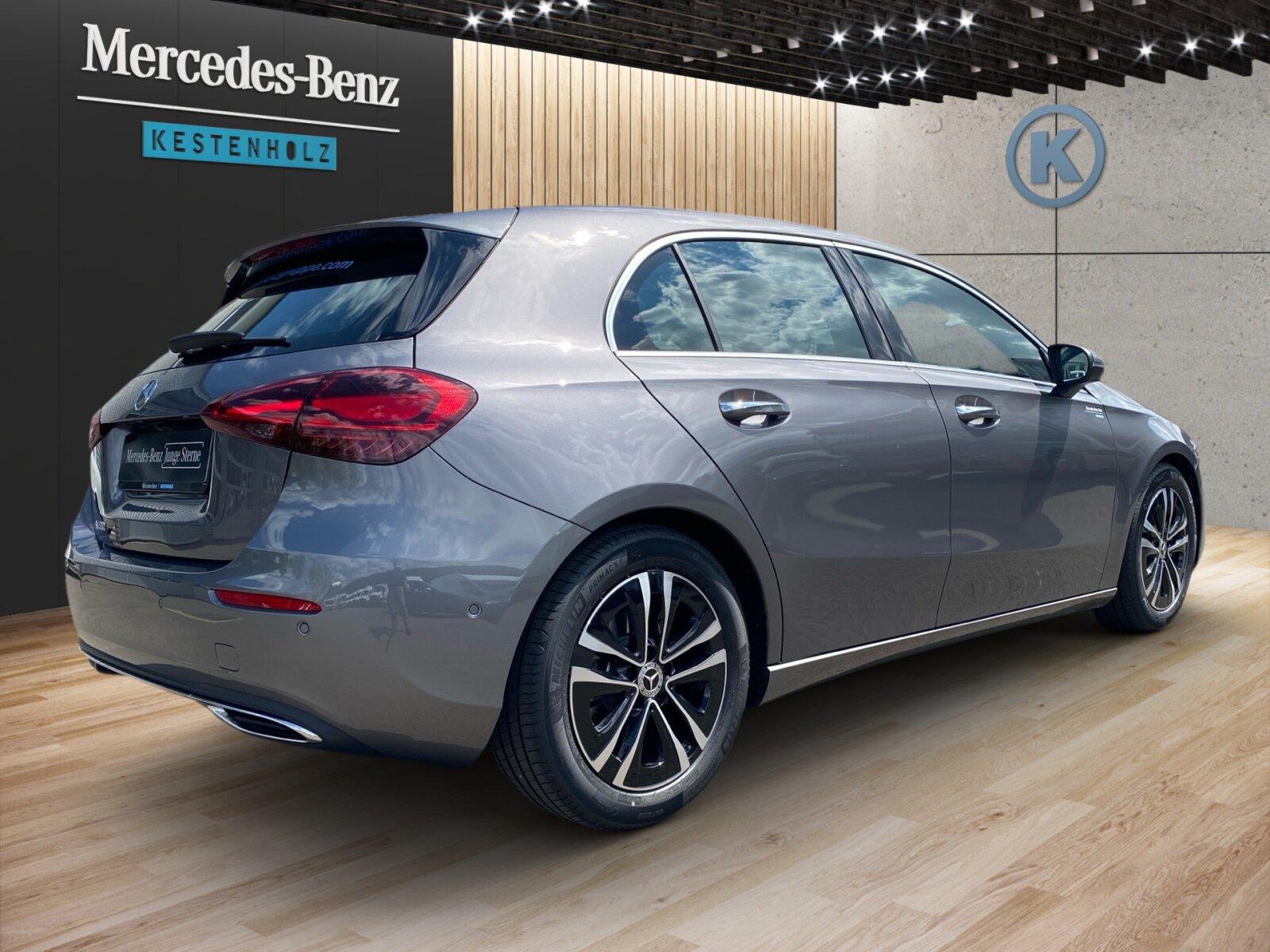 Mercedes-Benz A 180 PROGRESSIVE°ADV+°AHK°MBUX°PDC/RFK°LED°