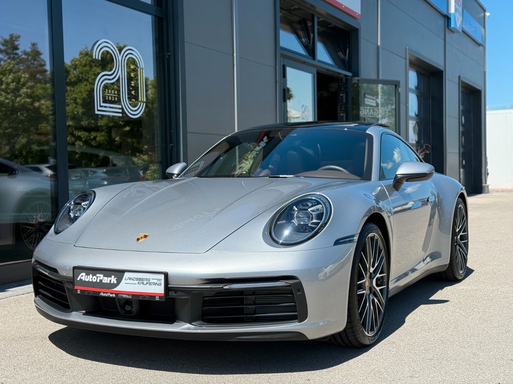 Porsche 992