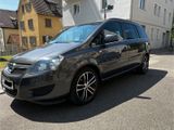 Opel Zafira 1.8 Design Edition Design Edition - Opel Zafira Gebrauchtwagen in Stuttgart