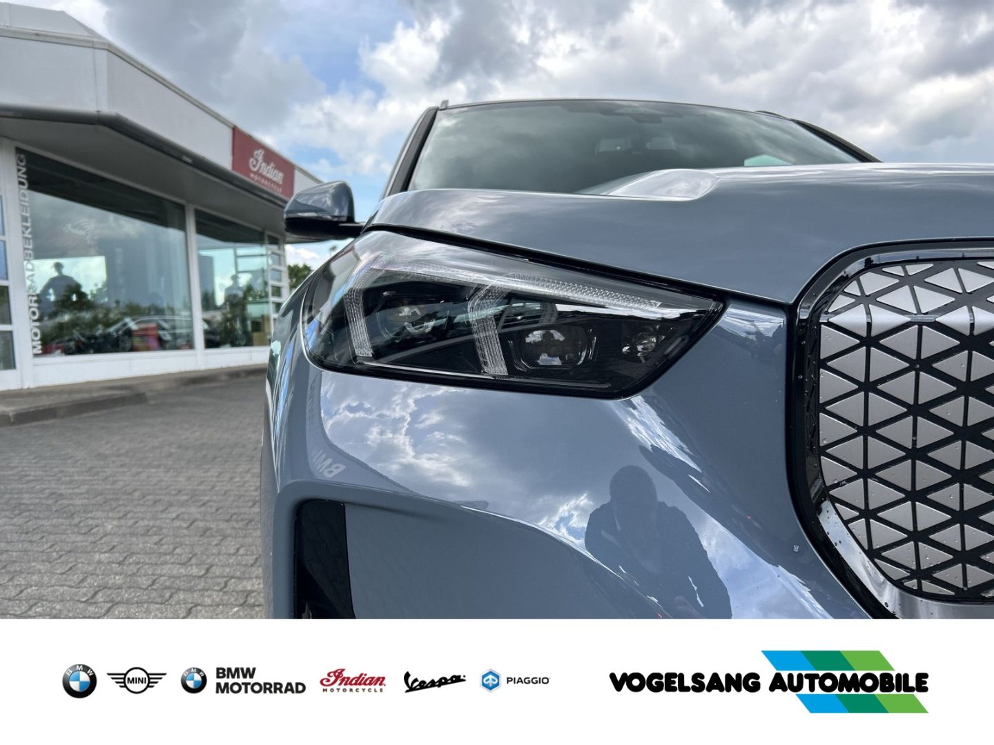 Fahrzeugabbildung BMW iX1 eDrive20 M Sport Pro Panorama Innovationspak