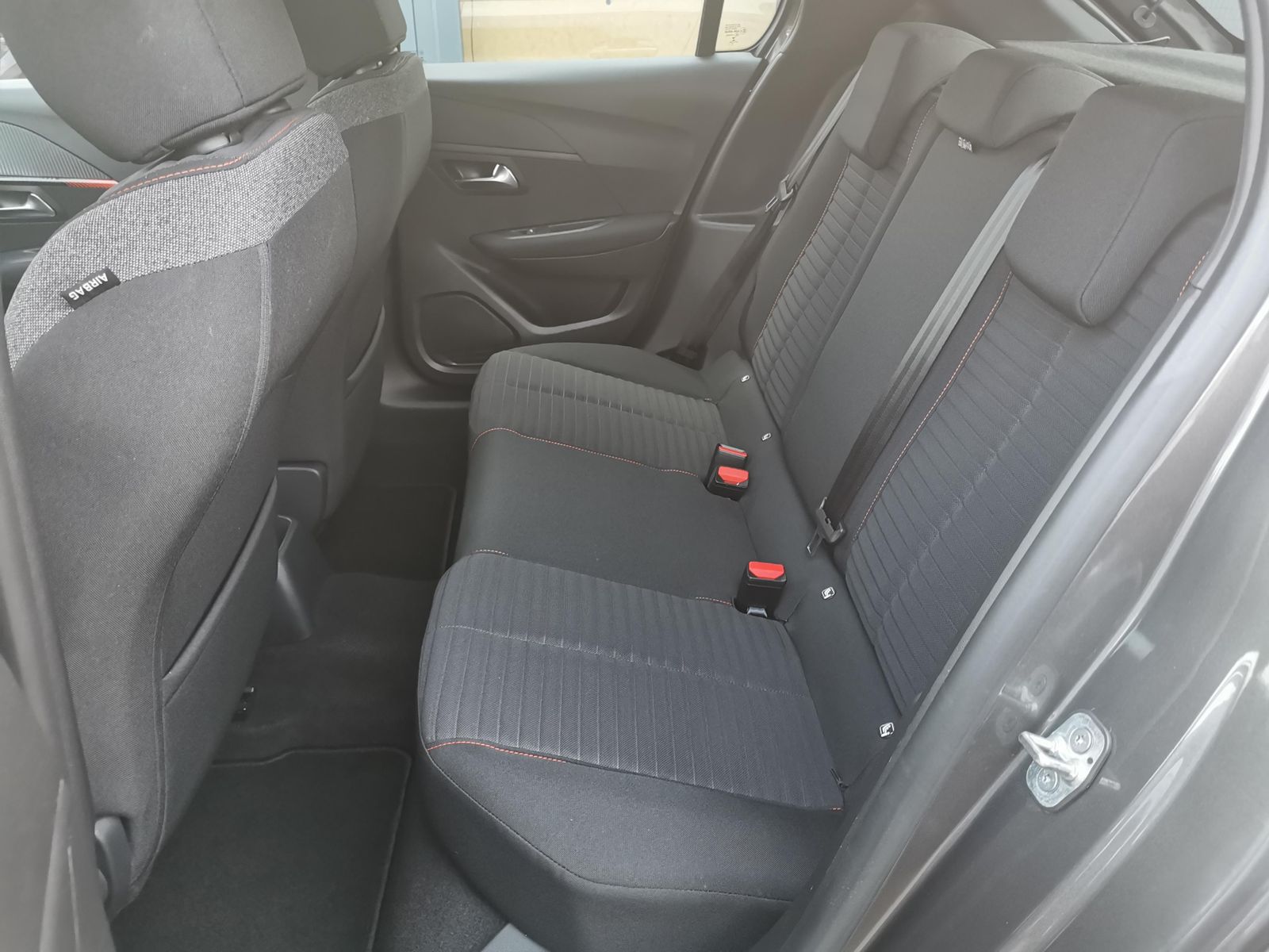 Fahrzeugabbildung Peugeot 208 1.2 PureTech 75, Active Pack