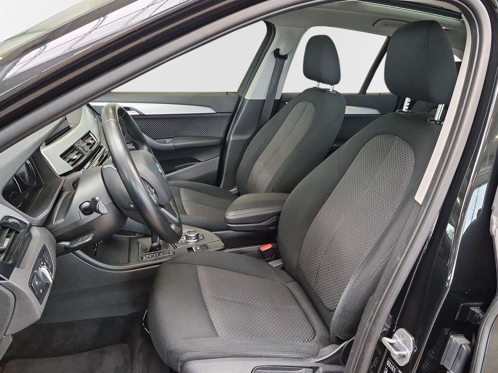 BMW X1 xDrive20d Advantage LED Pano Navi Shz. CD uvm