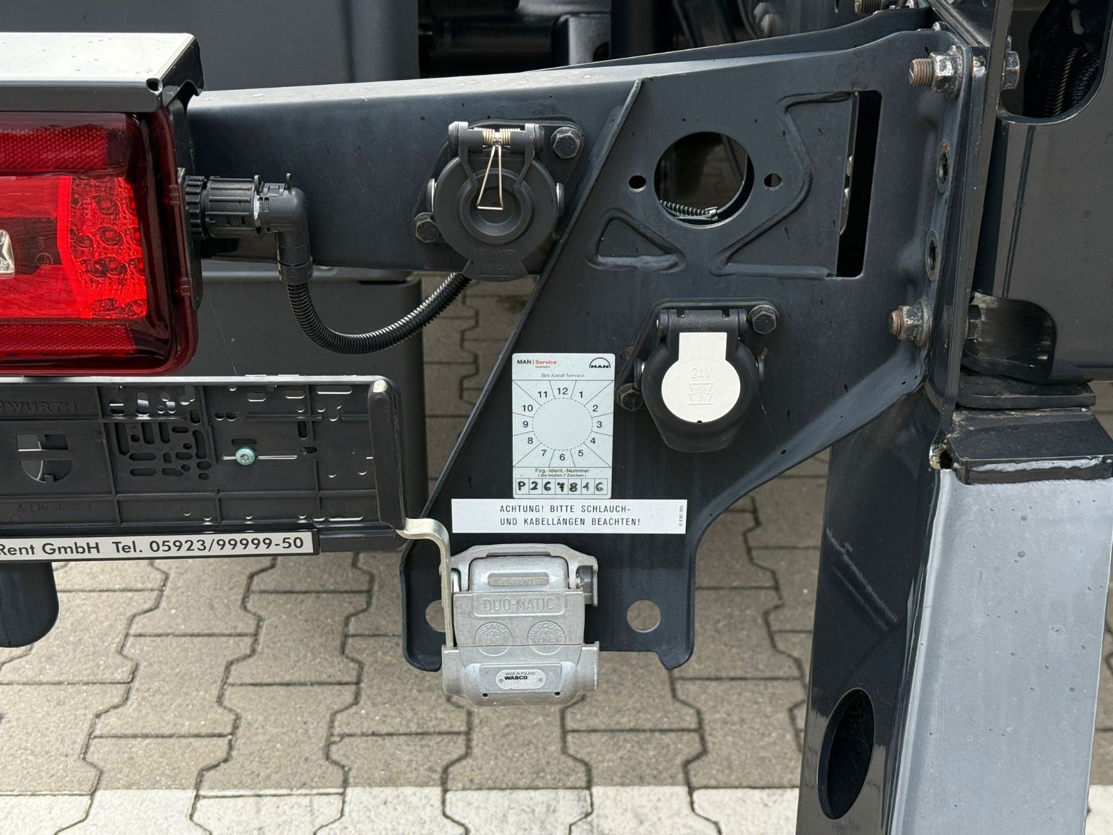 Fahrzeugabbildung MAN TGS 26.520 6x4H-2 BL MEILLER RS 21.70 Funkfernb.