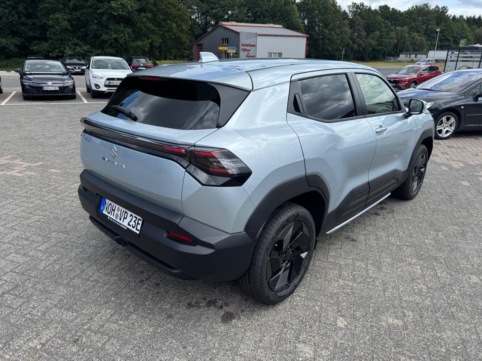 Suzuki e Vitara 49 kWh eAxle Club