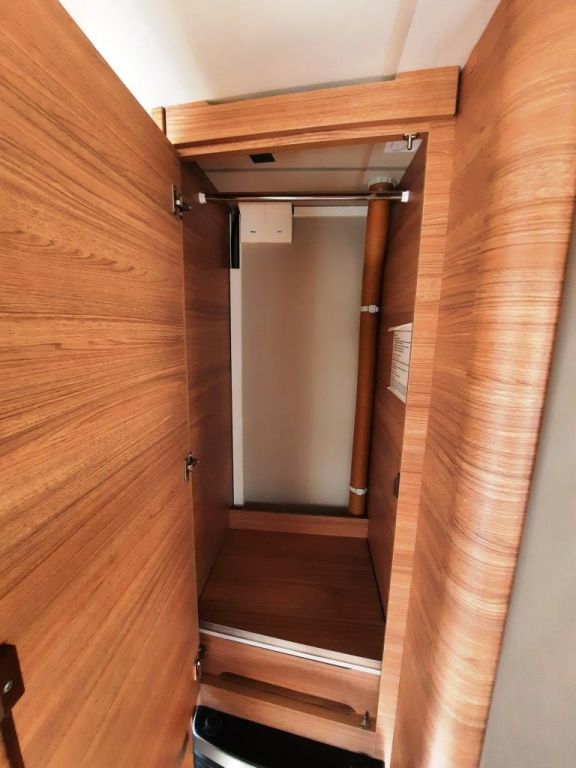 Fahrzeugabbildung Weinsberg CaraOne 480 EU Wie neu/Rundsitzgruppe