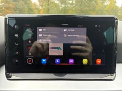 Fahrzeugabbildung Seat Arona FR 1.0 TSI 116 PS Navi Sitzh LED Alu PDC