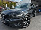 Volvo XC40B4 R-Design Pano, 360°, ACC, Voll LED, el.Si - Volvo XC40 in Bonn