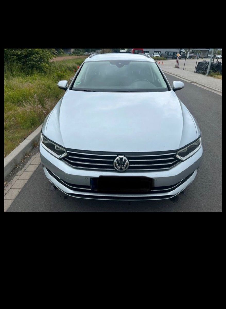 VW Passat Variant