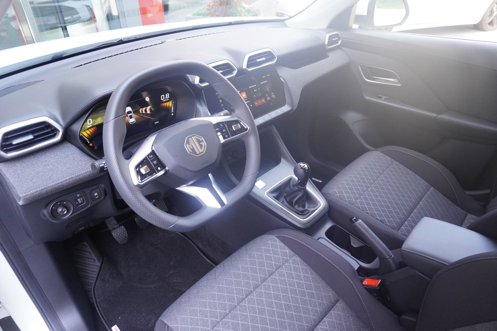 MG ZS