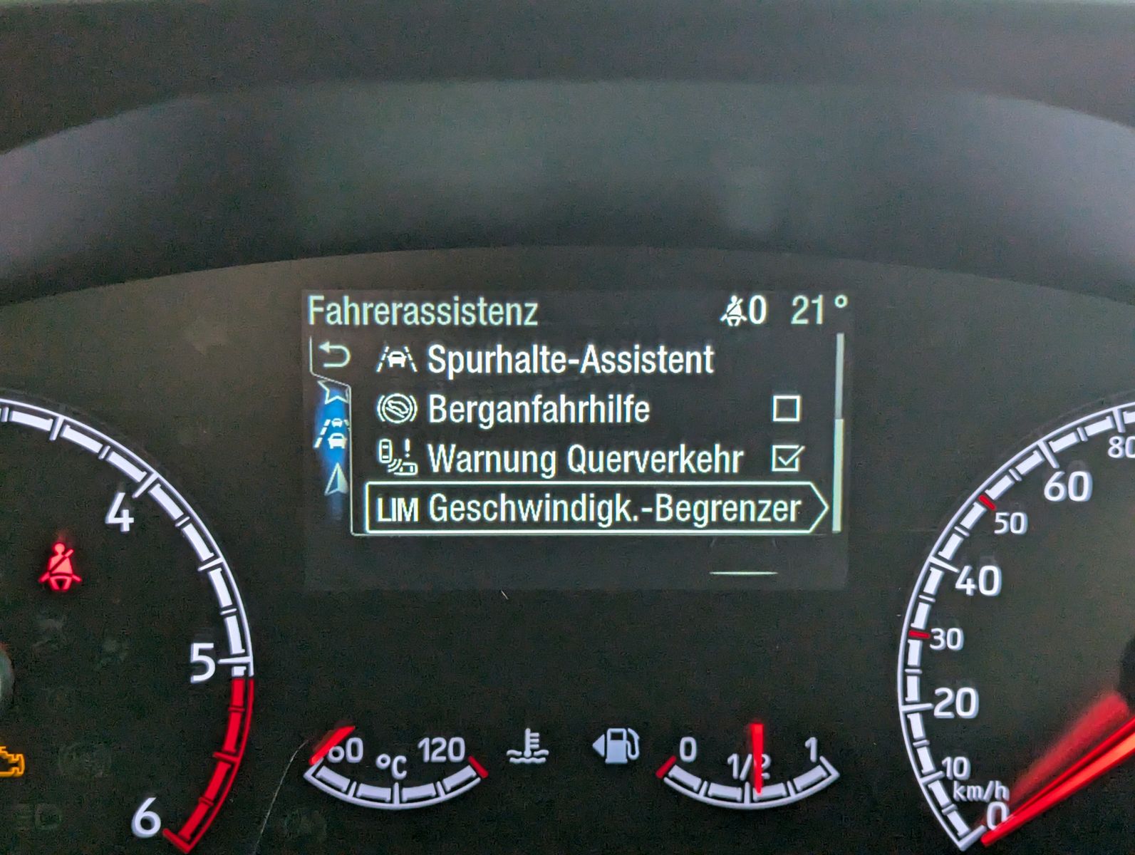 FORD Focus Turnier 2.0 ST Cam Winter-Paket AHK Navi - Image 22