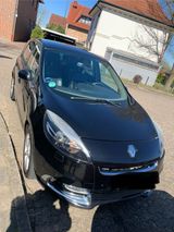 Renault Zum verkaufen steht hier ein Renault sceni... - Renault Scenic Gebrauchtwagen in Bremen