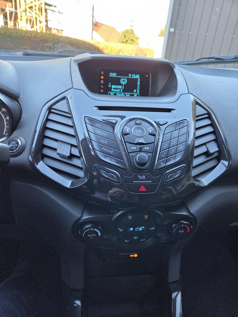 Ford EcoSport 2015 — photo 13