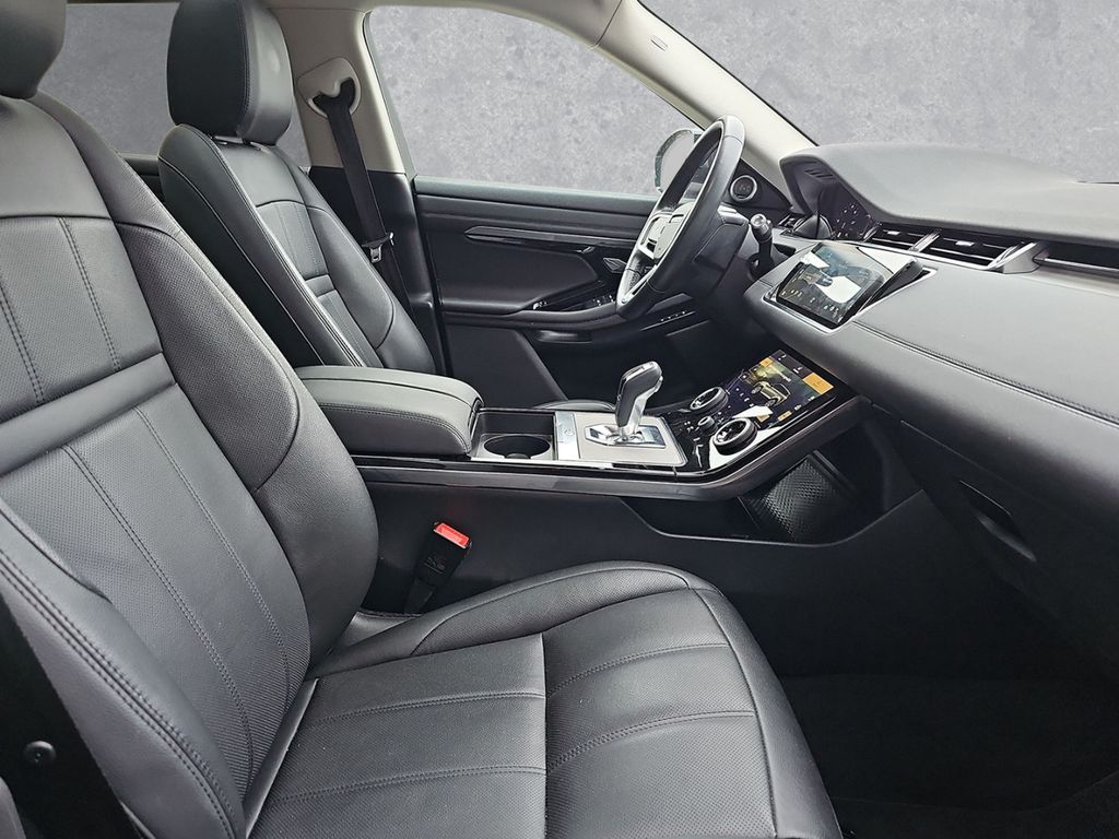 Land Rover Range Rover Evoque P300e SE