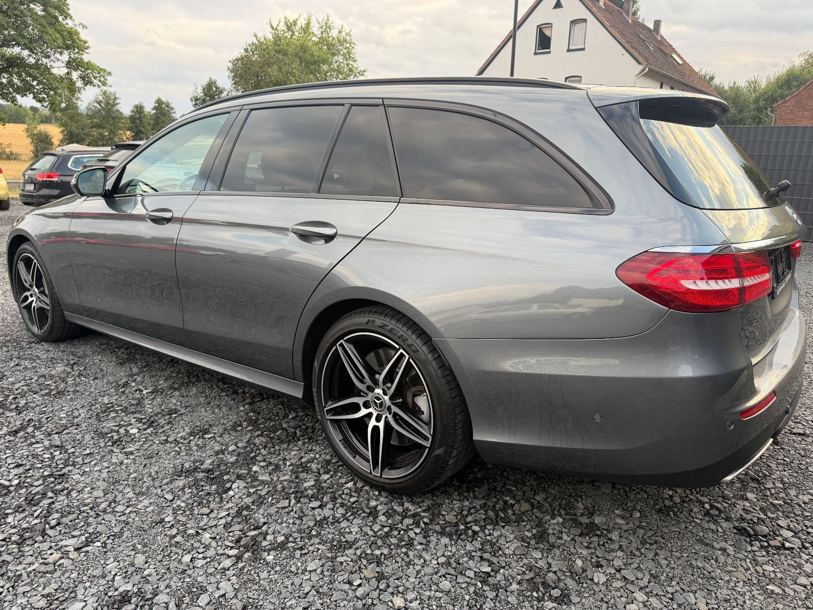 MERCEDES-BENZ E 450 4Matic AMG.Line AHK/KAMERA/LED – Foto 4