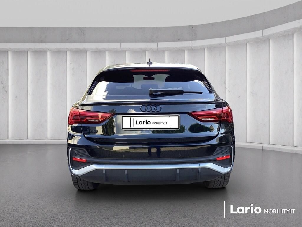 Audi Q3 45 1.4 TFSI e S line Edition S tronic imagem 3
