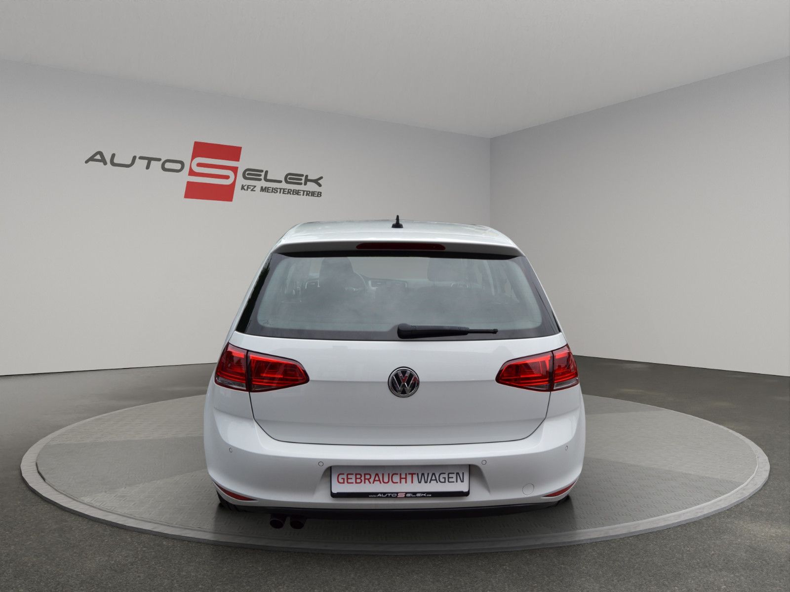 Fahrzeugabbildung Volkswagen Golf VII Lim. Comfortline BMT INSPEKTION TÜV NEU