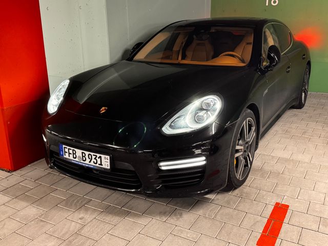 Porsche Panamera Turbo S Turbo S / PORSCHE GARANTIE