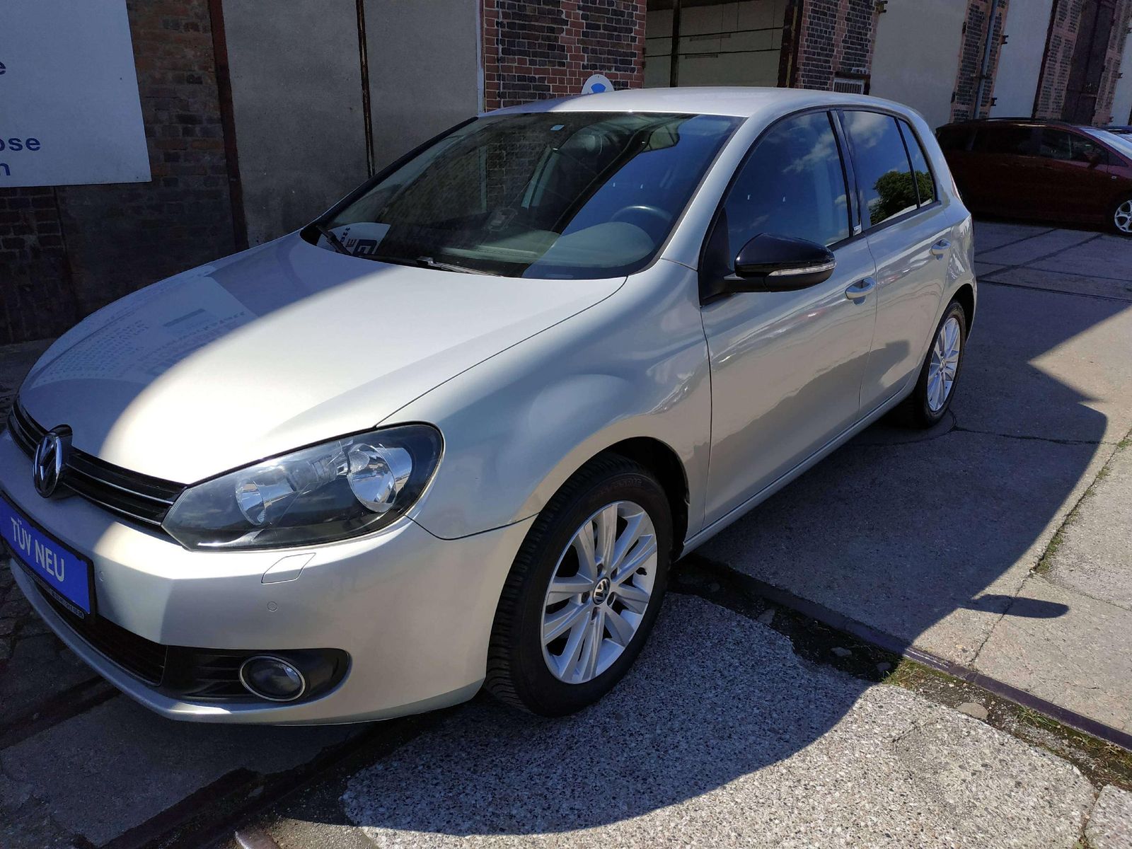 Golf 1.2 Style BMT/ TÜV NEU/ Tempomat/ Sitzheizu