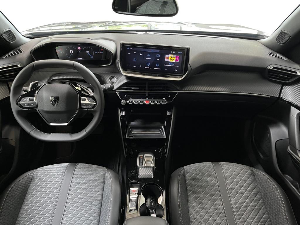 Peugeot 2008 Allure 1.2 PureTech Fahrassist+AHK+Cam+LED