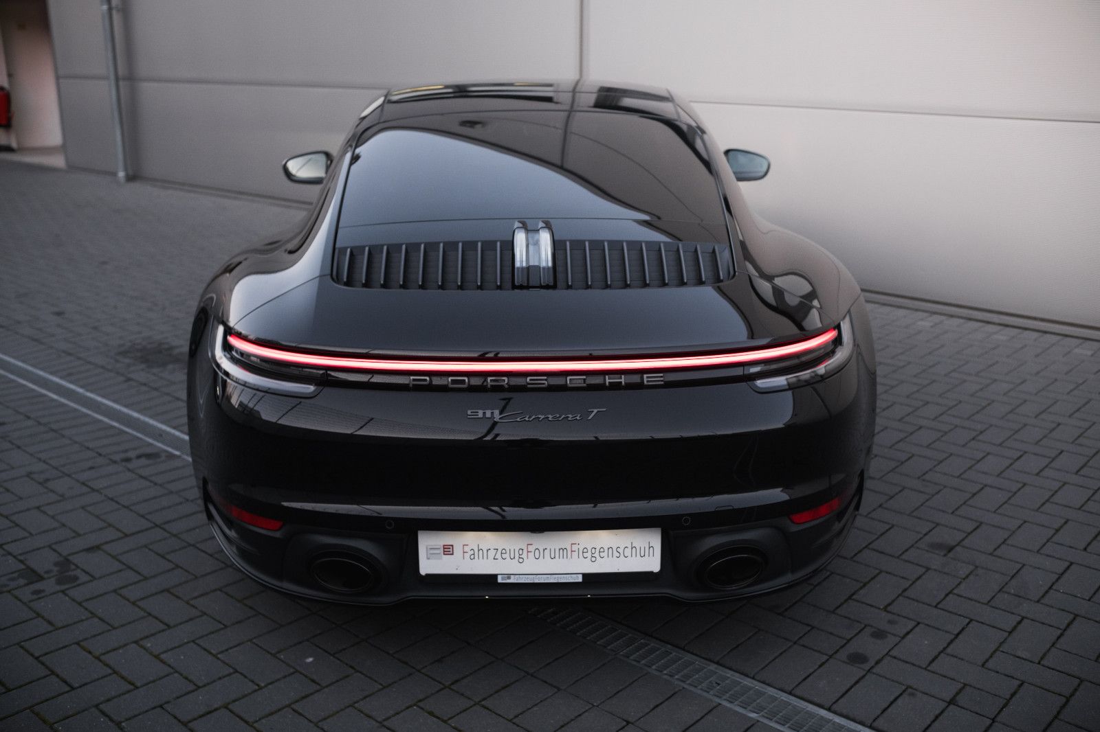 Fahrzeugabbildung Porsche 992/911 Carrera T - BOSE Sound-Lift-System
