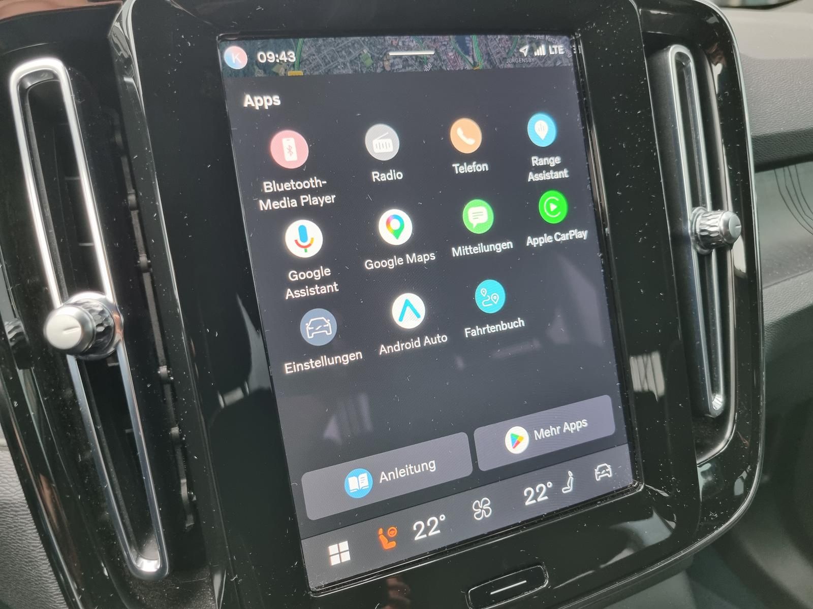 Fahrzeugabbildung Volvo XC40 Single Extended Plus 'Ganzjahresreifen'