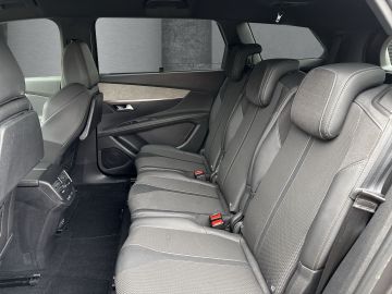 Peugeot 5008 - 9