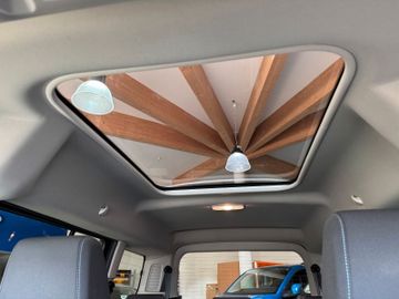 Ford Grand Tourneo Connect Active