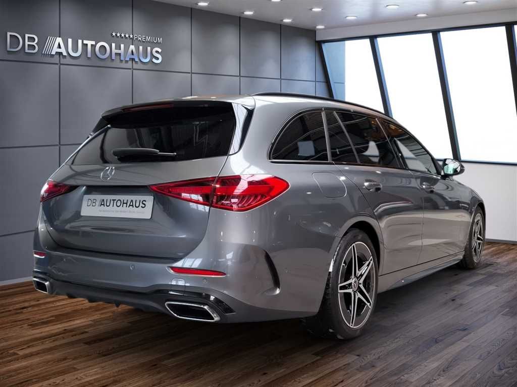 Mercedes-Benz C 220 d T 4MATIC 9G-tronic AMG Line Premium foto 4