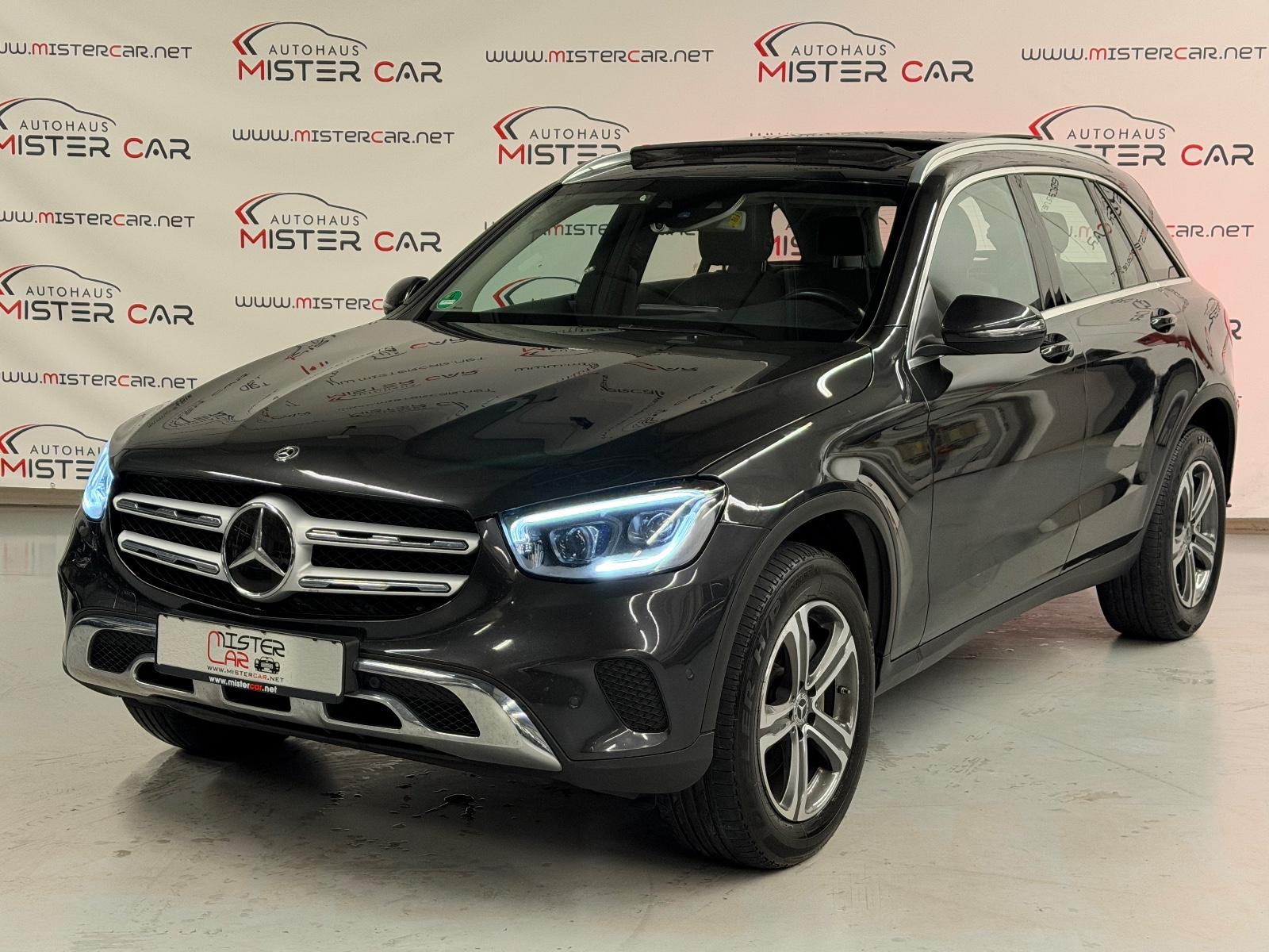 Mercedes-Benz GLC 220 d 4M FACELIFT/PANO/DISTR/LED/AHK/NAVI/18