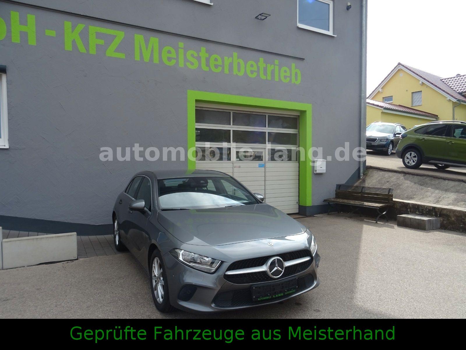 Mercedes-Benz A 200 #SHZ #PDC #NAVI