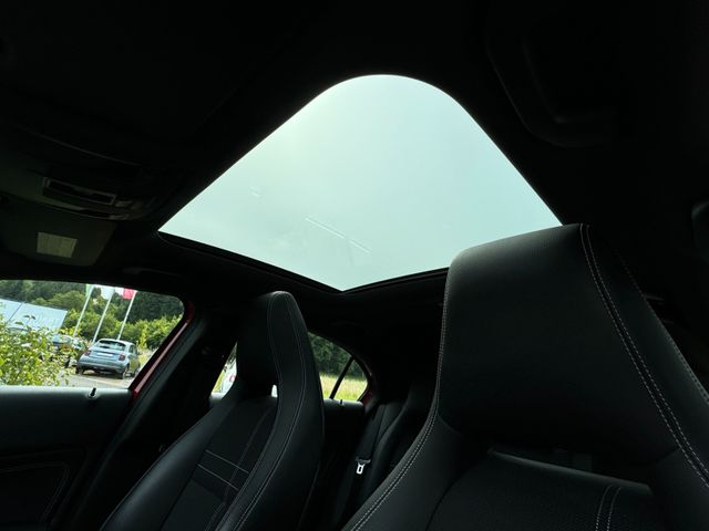 MERCEDES-BENZ A 200 BlueEfficiency
