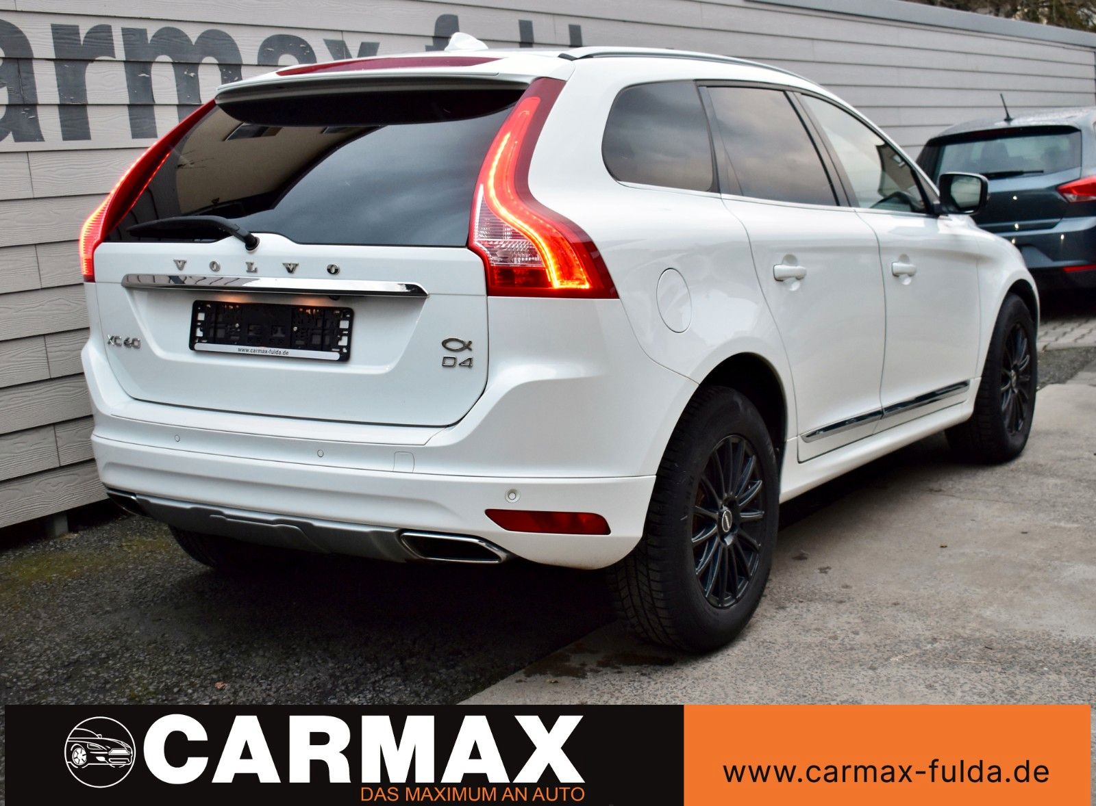 Fahrzeugabbildung Volvo XC60 Summum 2WD Leder,Navi,Xenon,Panorama,Kamera