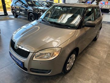 MYAUTOCENTER – Gebraucht- und Jahreswagen mit Werkstattservice in Pfaffenhofen Skoda Fabia *Klima*TÜV NEU*