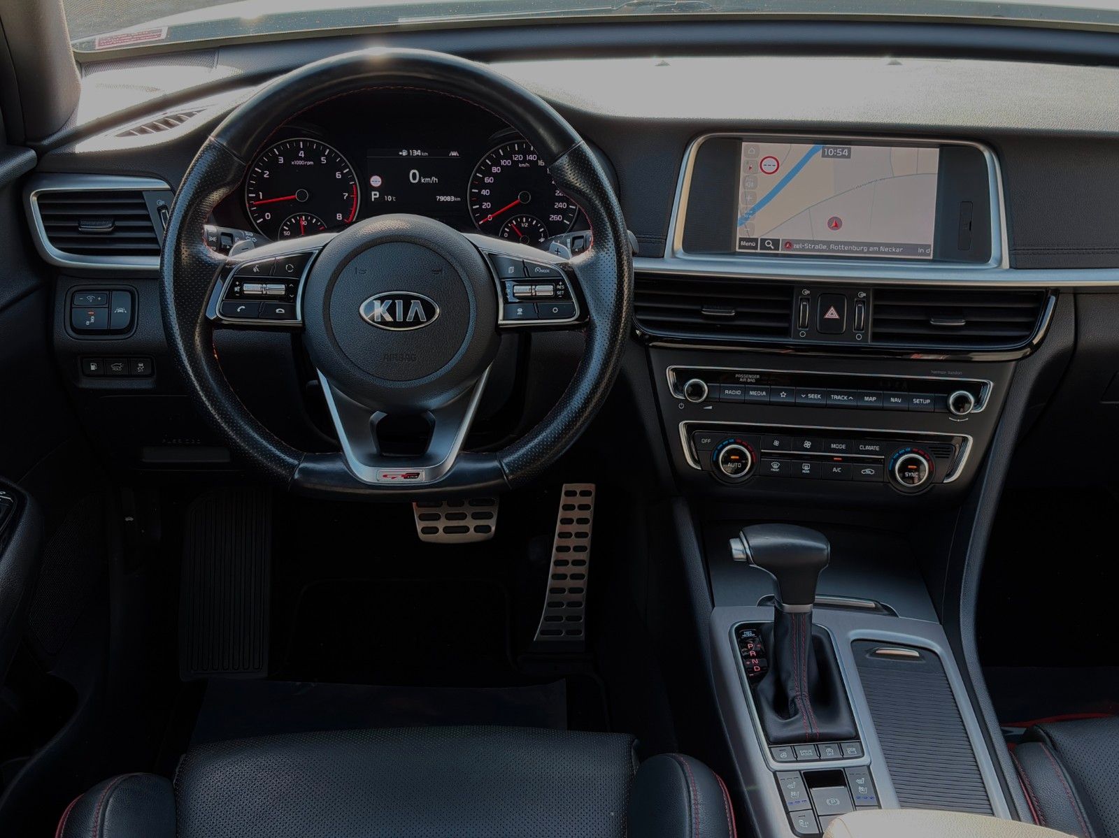 Fahrzeugabbildung Kia Optima SW 1,6 T-GDI DCT GT Pano H&K ACC SHZ LHZ