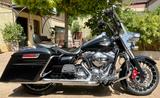 Harley-Davidson Road King Classic - Motorräder in Halle