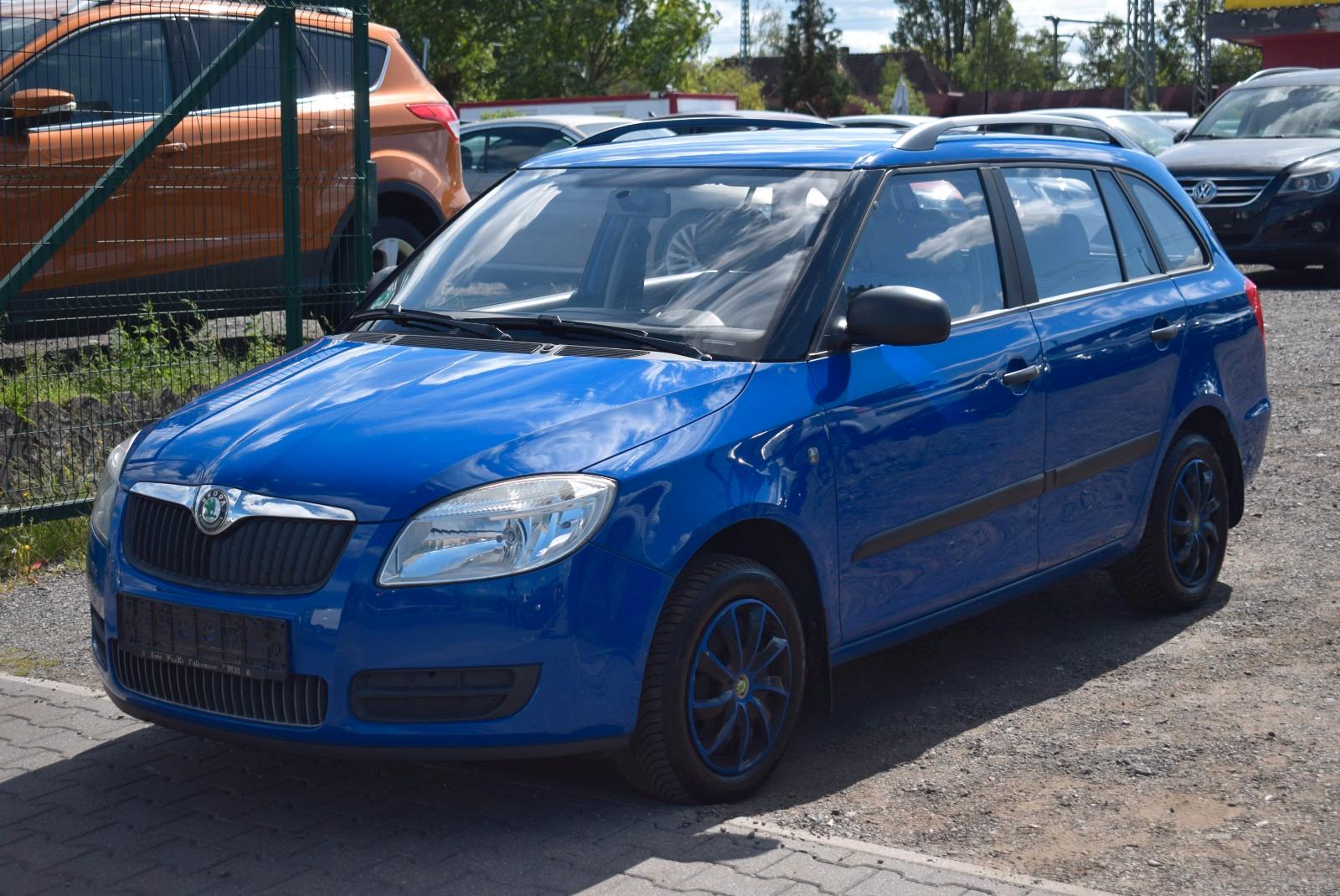 Skoda Fabia 2009 — interior