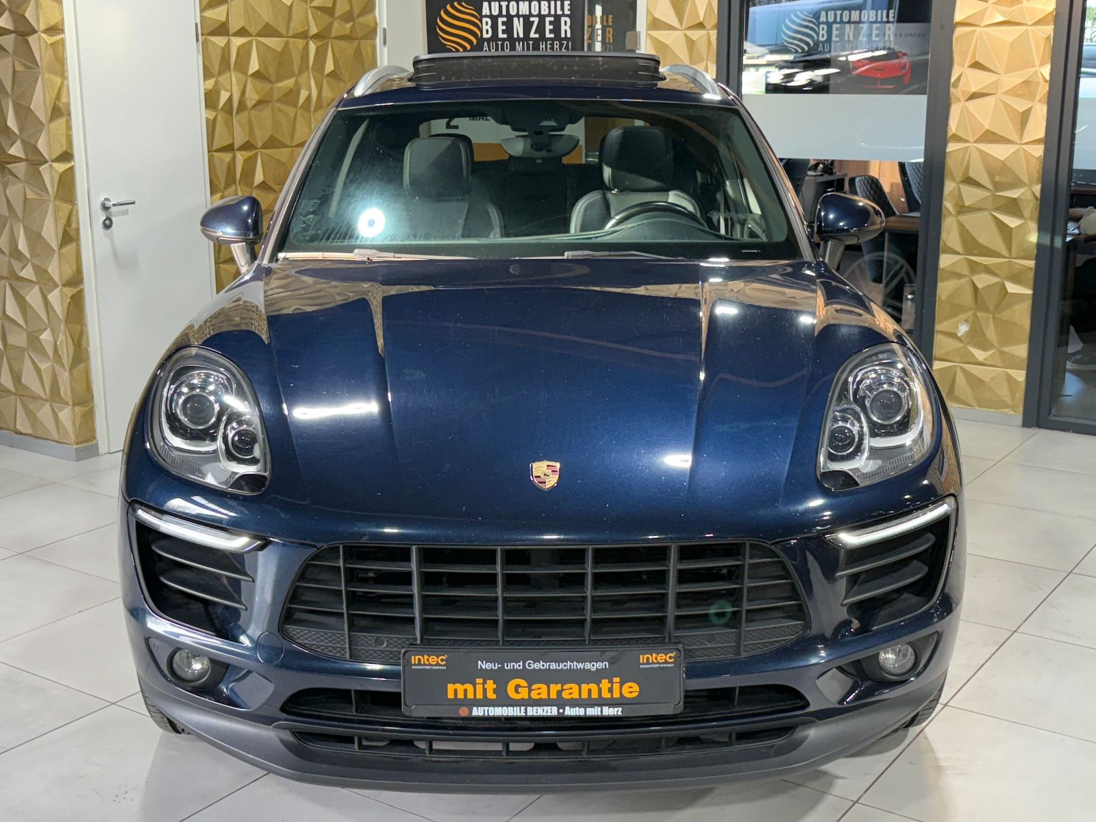 Fahrzeugabbildung Porsche Macan S Diesel/PANO/APPLE/NAVI/PDC/TEMPOMAT/SHZ
