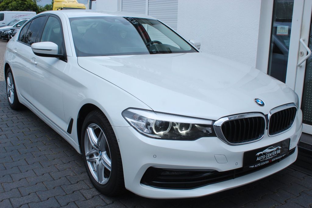2020 BMW 530