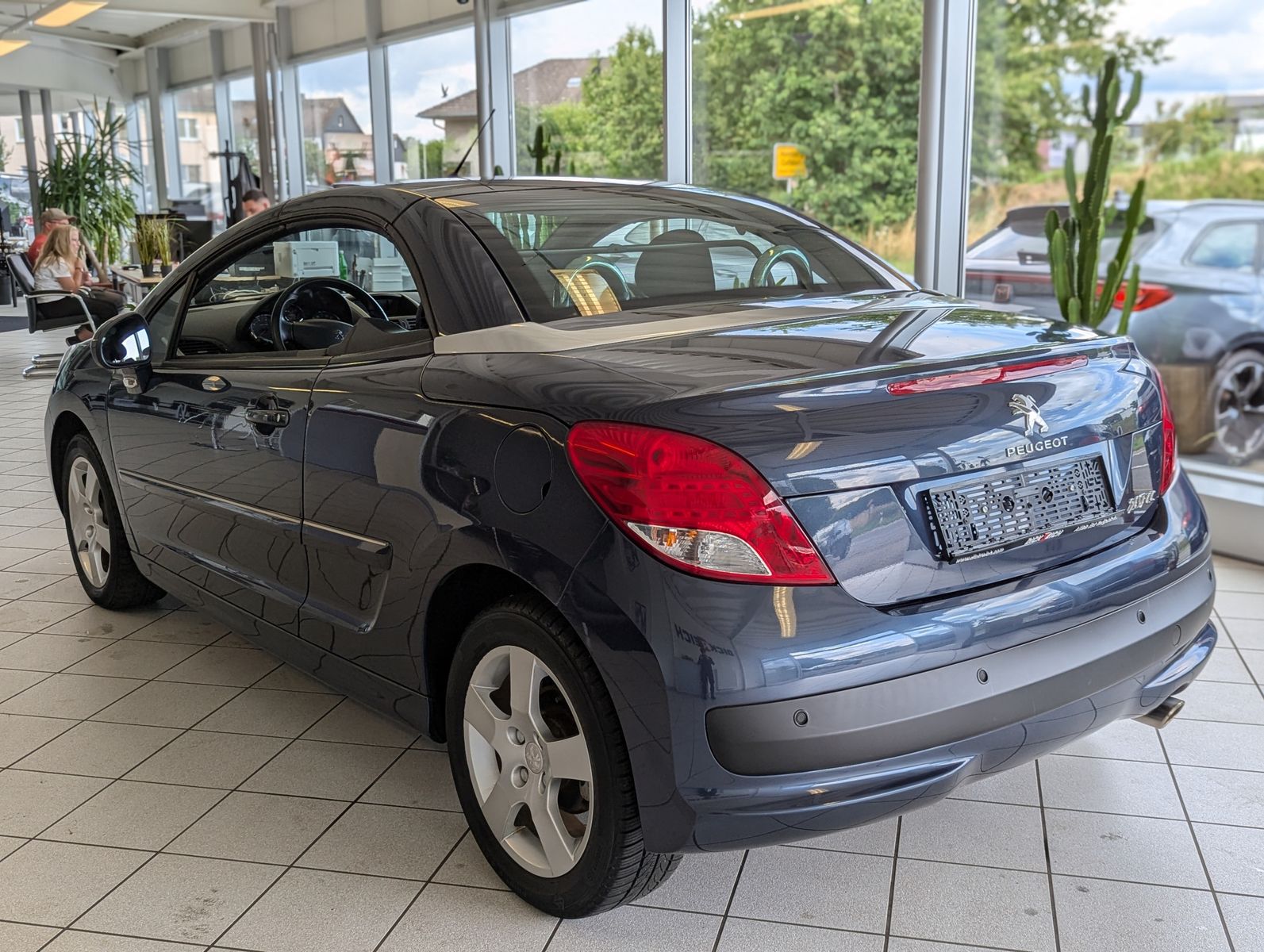 PEUGEOT 207 1.6 Active Windschott Klima Sitzheizung - Image 11