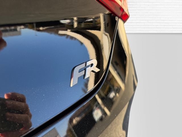 Fahrzeugabbildung SEAT Leon 1.5 eTSI FR DSG KLIMA LED ALU
