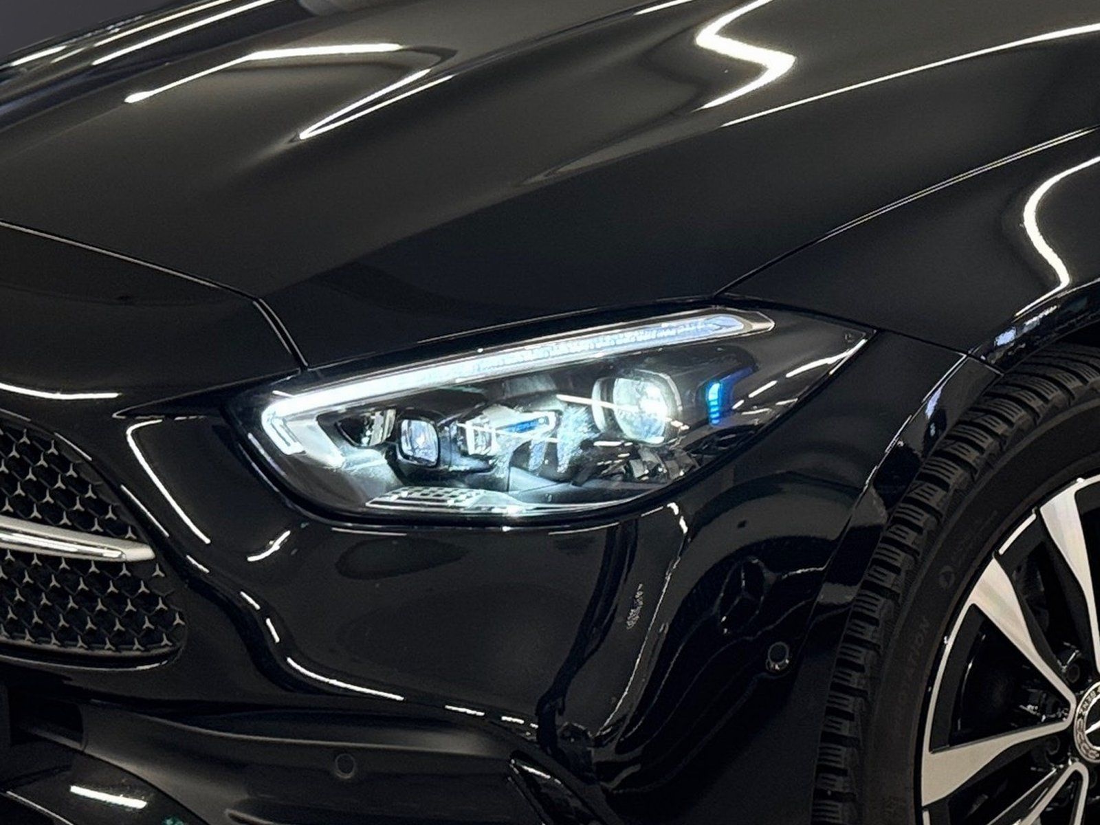 Fahrzeugabbildung Mercedes-Benz C 300 e AMG*Digital Light*Distronic*Soundsystem*