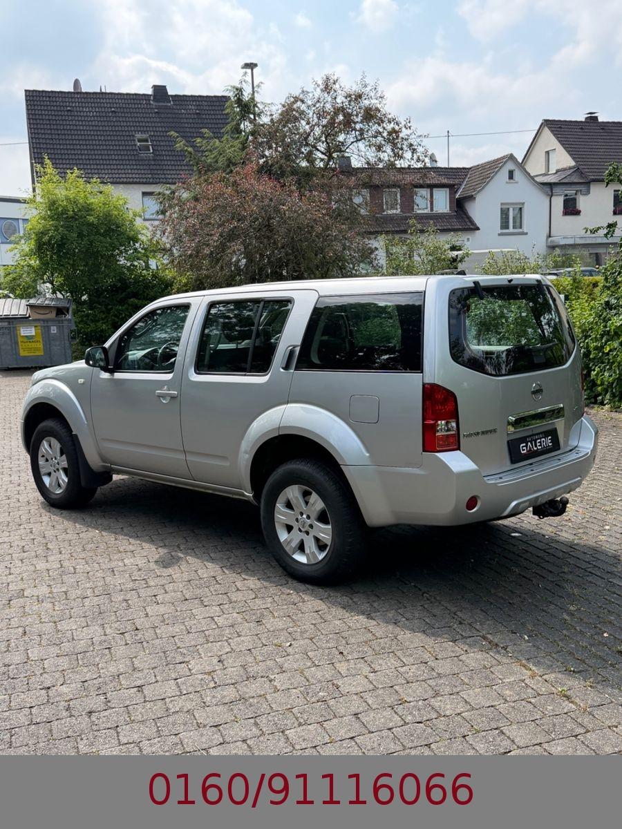 Nissan Pathfinder 2.5 174ch - Soubassement préservé - révision effectuée - Carnet d'entretien - Clim - Attelage