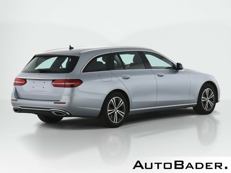 Mercedes-Benz E 220 d T AVANTGARDE MBUX Park-Spur-Spgl-Pkt RFK imagem 2