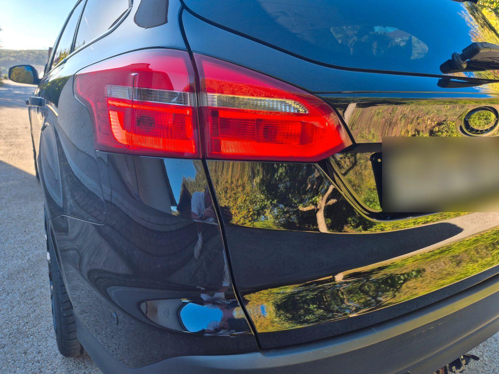 Ford Focus 2015 — photo 9