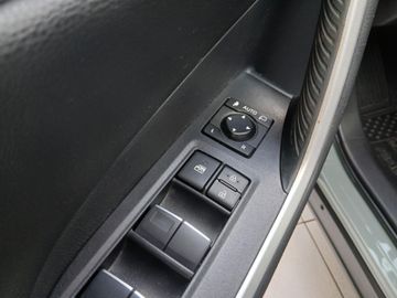Toyota RAV 4 - 12