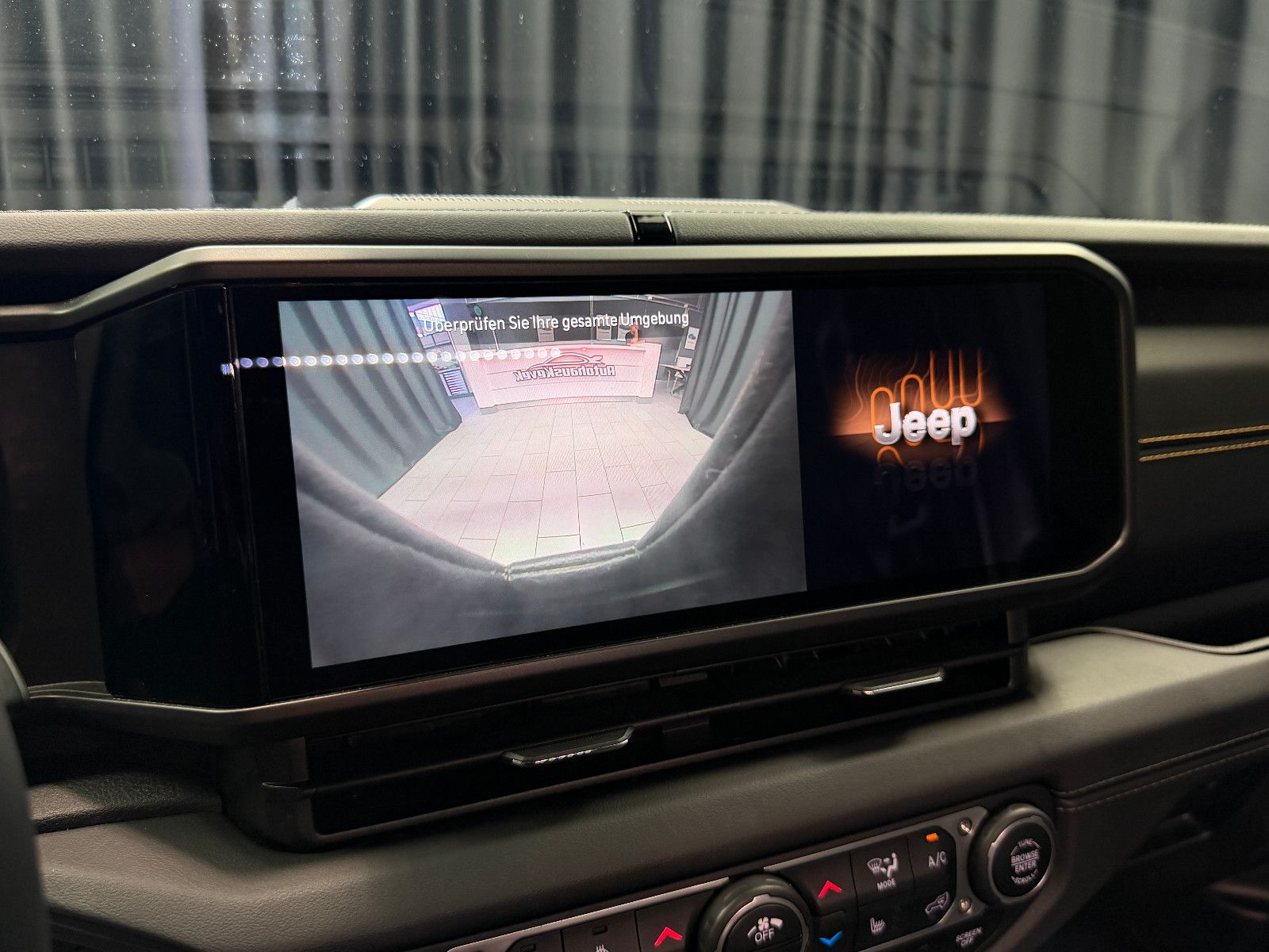 Fahrzeugabbildung Jeep Wrangler Unlimited Sahara |LEDER|NAVI|KAMERA|