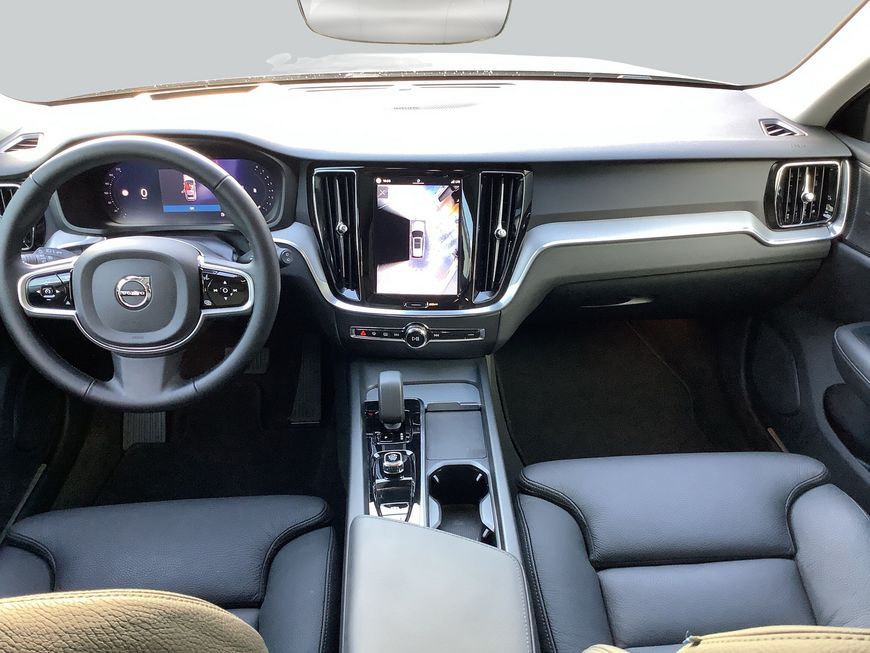 Volvo V60 B4 B DKG Plus Dark Pano*Head-up*360°View foto 13