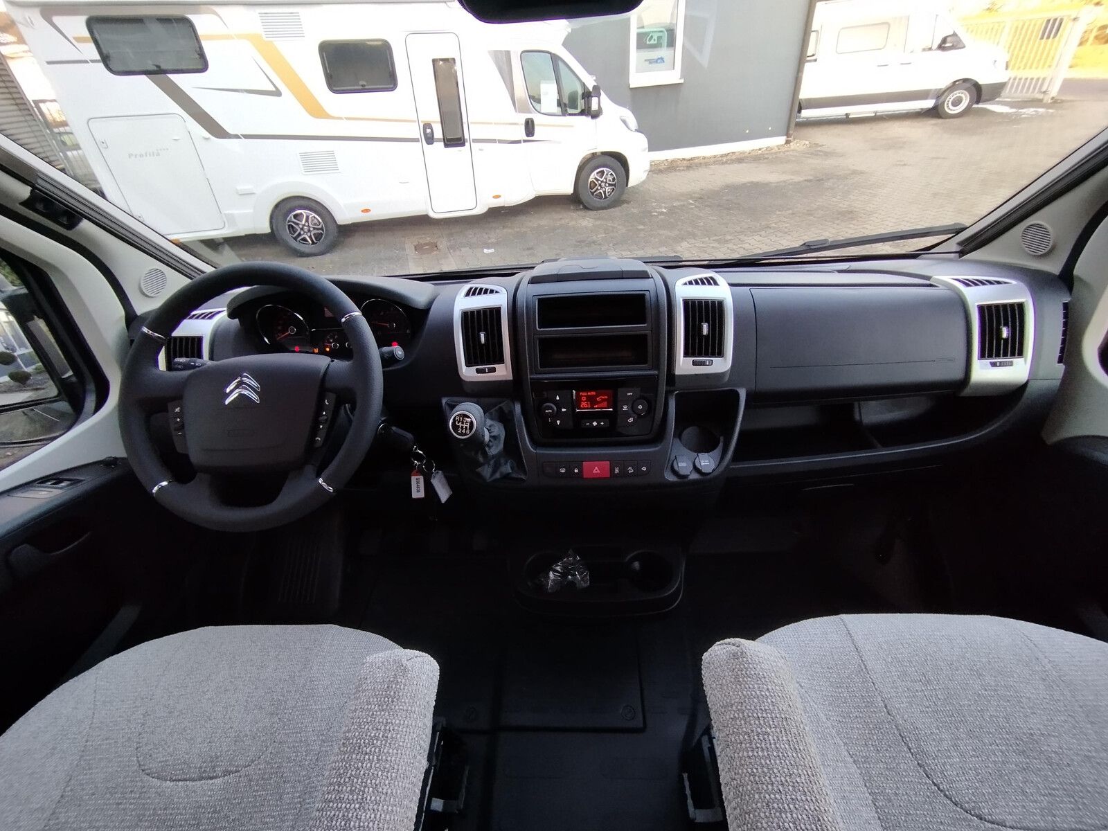 Fahrzeugabbildung Pössl Trenta 600 Citroen 140 PS 8210geschenkt/All-In