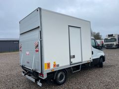 Fahrzeugabbildung Iveco Daily 35S18 3,0 D
